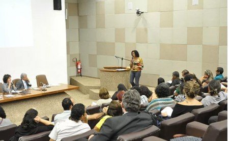 CFESS reafirma posição contrária à regulamentação das comunidades terapêuticas