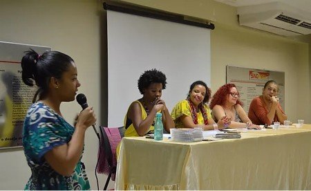 Somos mulheres todos os dias: Evento debate gênero e direitos à população LGBT dentro da prática do Serviço Social
