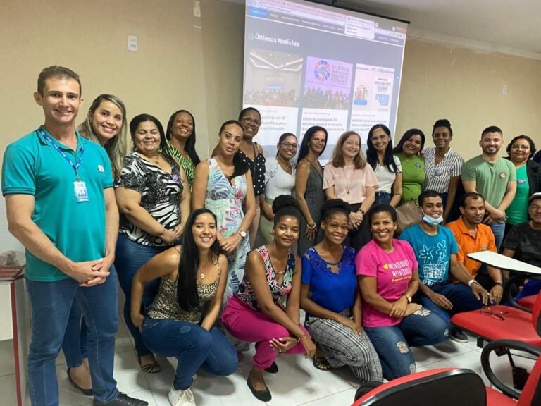 CRESS-BA e NUCRESS Litoral Norte e Agreste Baiano se reúnem com assistentes sociais e estudantes de Serviço Social