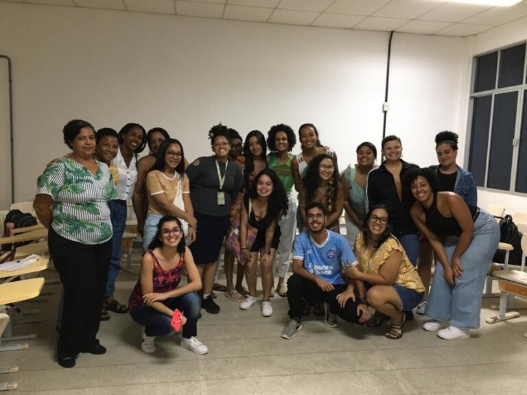 CRESS-BA participa de roda de conversa sobre a importância das entidades representativas de Serviço Social