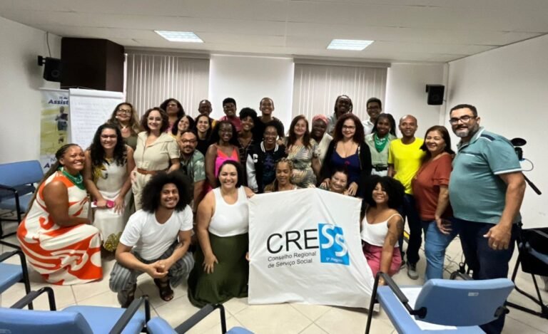 Assembleia elege delegadas/os para encontros descentralizado e nacional do conjunto CFESS/CRESS
