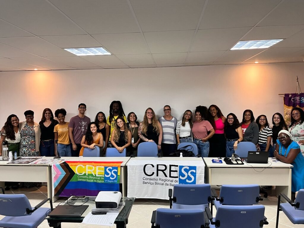 CRESS-BA recebe visita de estudantes de Serviço Social da UFBA