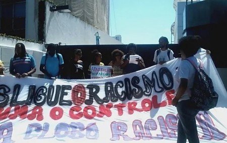 Ato público contra a série “sexo e as negas” mobiliza manifestantes até a sede da Rede Bahia